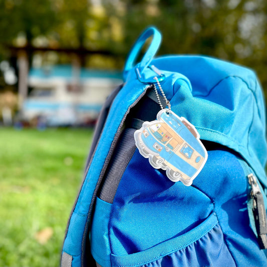 B-OB Coddiwomple Reflektor | sichtbar im Dunkeln | mit Kette